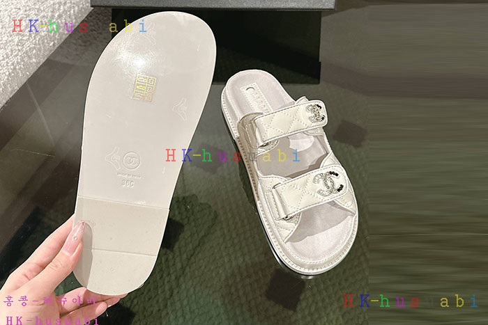 NEW   Ż C 589908