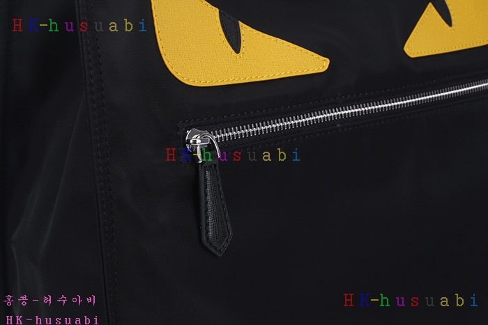 NEW  BAG BUGS ۹ FD 582240