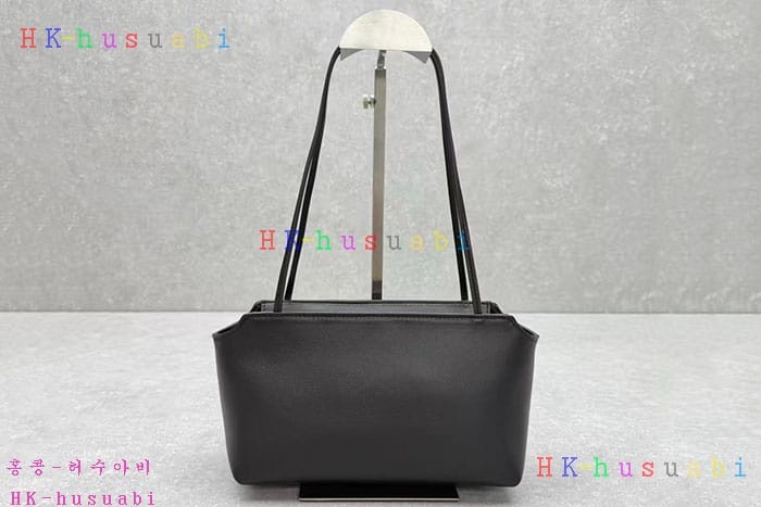 �ڹ̷��ޡڴ� �ο� Terrasse ���� ���� �� W2033